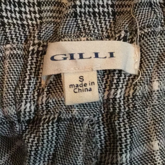 High waisted black and white plaid pants. - Picture 3 of 3